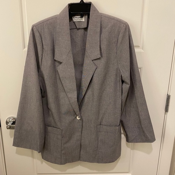 Alfred Dunner Blazer/Suit Jacket. Grey. Size 12 - Picture 2 of 11